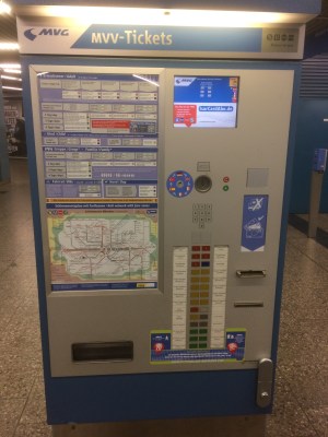 Máquina de bilhetes do metrô de Munique