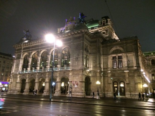 Ópera (Operngasse), Viena