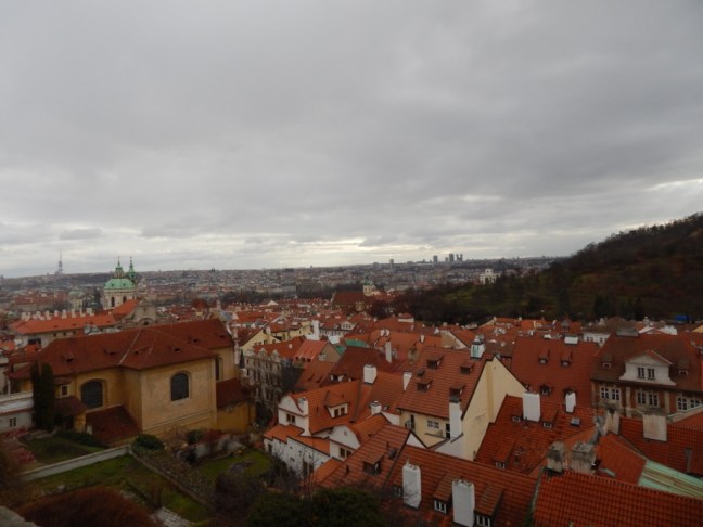 Os famosos telhados vermelhos da cidade